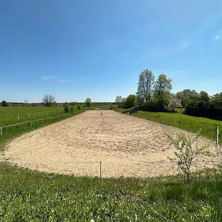 Stajnia 45 农家乐 *